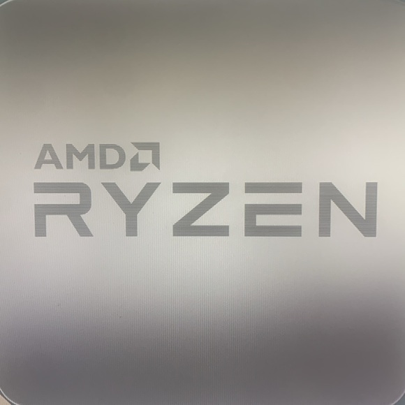 AMD Ryzen 7 3800XT 8-core,16-Threads Unlocked Desktop Processor - Picture 3 of 3